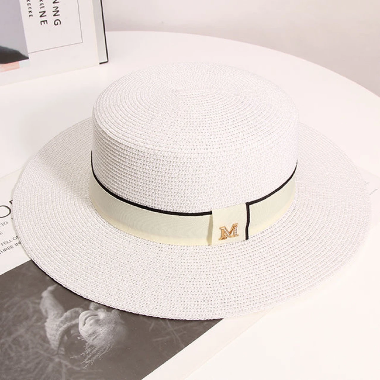 Chapeau Femme En Paille Classique Et élégant – Image 4