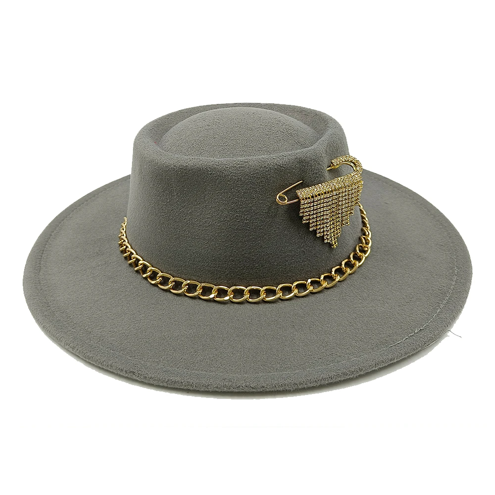 Chapeau En Laine Avec Chainette Et épingle Décoratives – Image 2