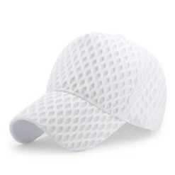 Casquette Légère Et Ajourée