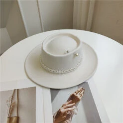 Chapeau Classique En Laine Avec Perles Décoratives