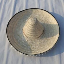 Sombrero De Paille Pour Un Style Estival Authentique