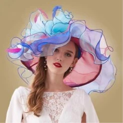 Chapeau Catherinette Au Design Fleuri Pour Grandes Occasions