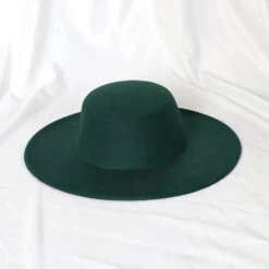 Chapeau Espagnol Simple à Bord Large