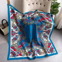 Chèche Femme à Imprimé Floral De Style Russe